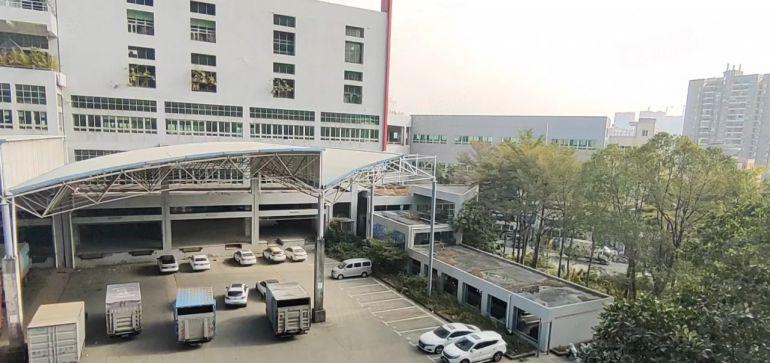 1000平起原房东红本厂房10000平出租临近地铁口高速口