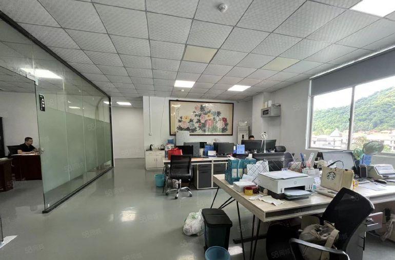 原房东龙华大浪阳台山东地铁站楼上1200平厂房实际面积出租