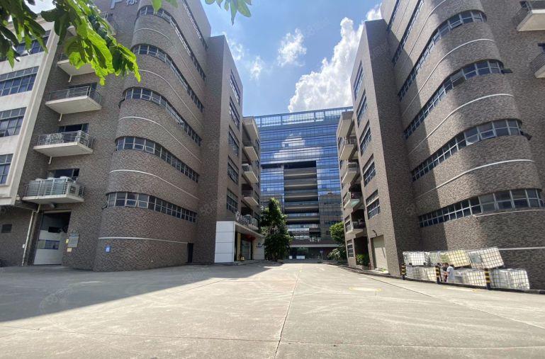 清湖地铁口厂房出租200平起可分租精装修办公室一楼仓库出租