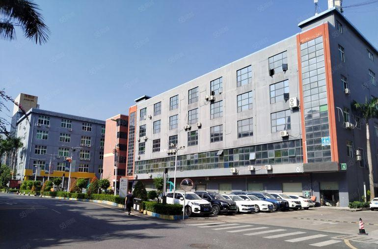 龙华观澜地铁站楼上原房东500平方带装修厂房仓库出租