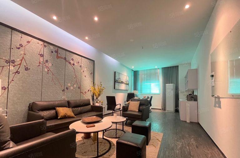 龙华联建工业园厂房出租整层1350平豪华精装修，办公生产一体