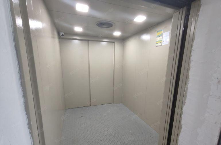 龙华大浪原房东布龙路边1250平厂房出租 产业园