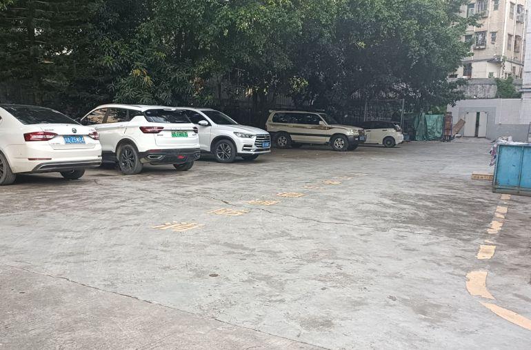 观澜牛湖金石路一楼原房东厂房出租300平可办公和仓库，小卖部