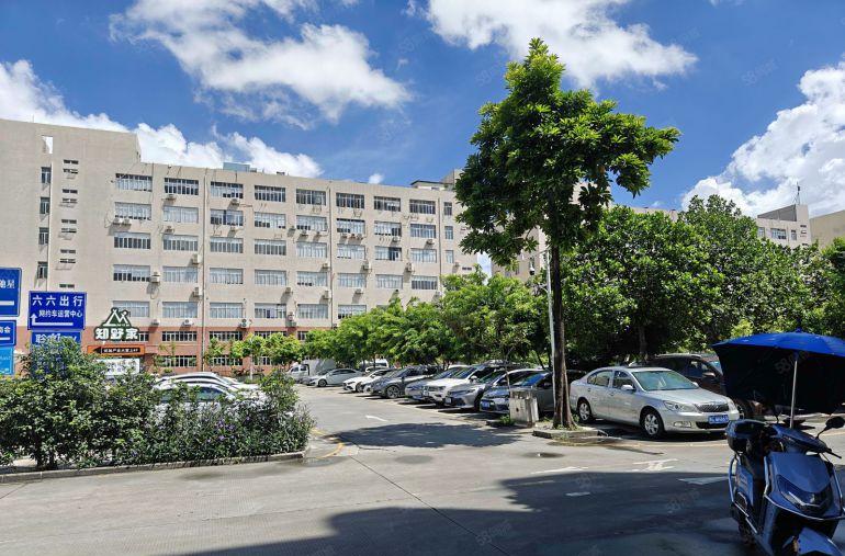 清湖地铁口硅谷大院一二楼1400平米国际物流电商仓库招租分租