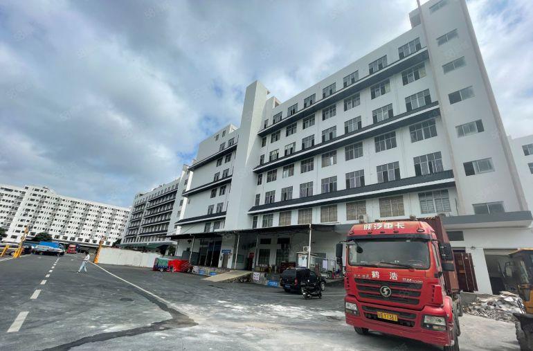 龙华大浪原房东独栋6000平厂房出租仓库出租可分租可独门独院