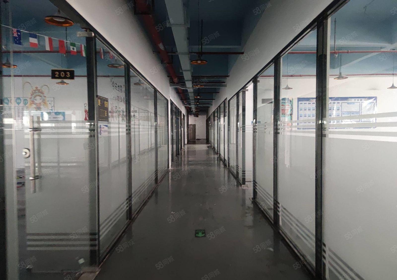 油松整层厂房5620平，带装修可分租，交通方便，户型方正