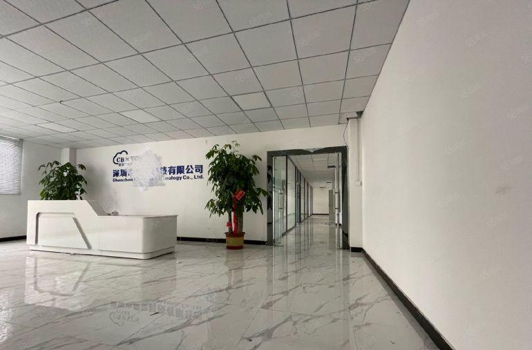 龙华观澜樟坑径靠近坂田和清湖的工业园厂房出租，带装修三吨电梯