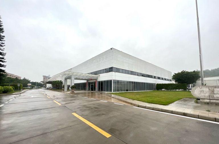 龙华大型物流园仓库3000平可分租 层高8米 红本面积出租