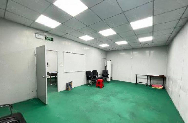 观澜章阁工业园2楼300平厂房出租带精装修 不限行业拎包入住