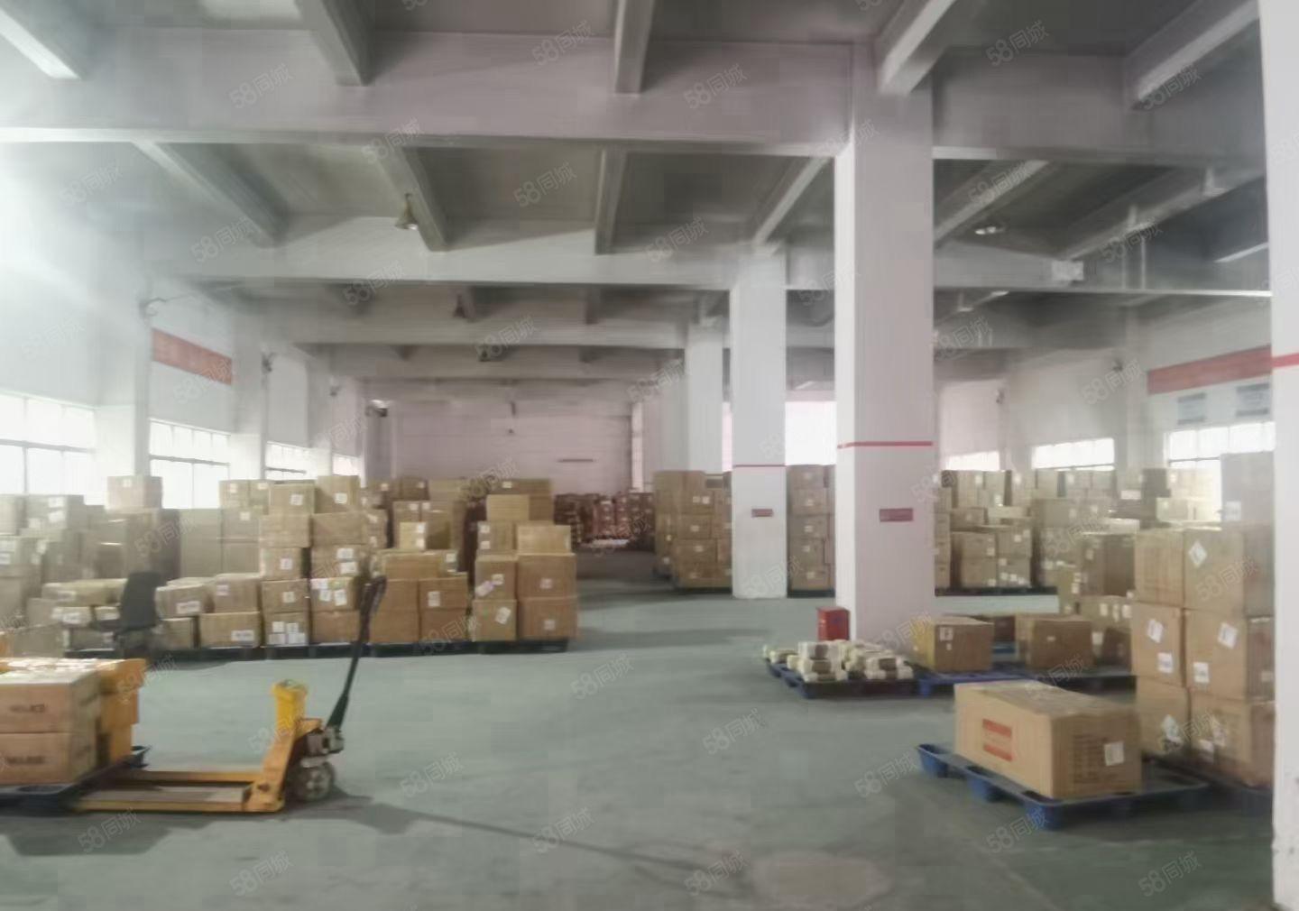 茜坑地铁口新出一楼1600平方招租