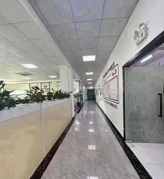 龙华观澜高新园区整层2500平豪华装修厂房低价出租有无尘车间