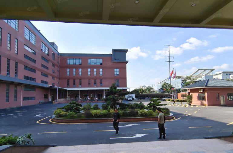 丙二类龙华大浪重工业厂房18000平方厂房出租1000起分租