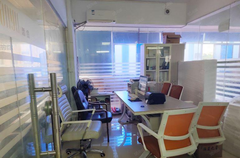 观澜桂花原房东楼上500平精装修红本厂房实际面积出租