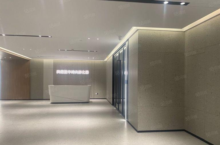 民治万众城，油松精装修，多套小面积办公室，80平起出租