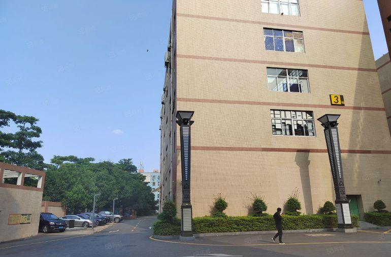 龙华观澜地铁口园区1000平精装修厂房仓库低价出租500起分