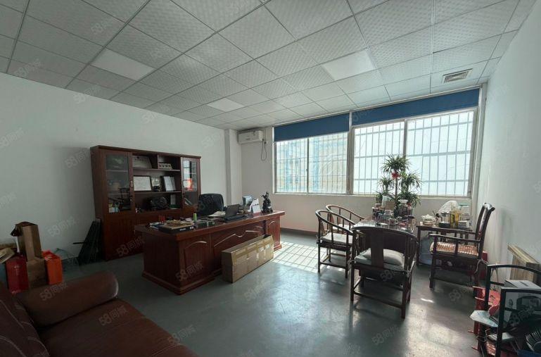 800平龙华阳台山地铁口原房东现成精装修厂房出租电改园区