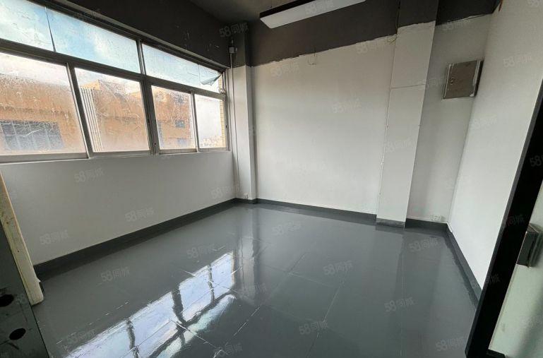 清湖地铁口旁 300平 41格局 28平精装修