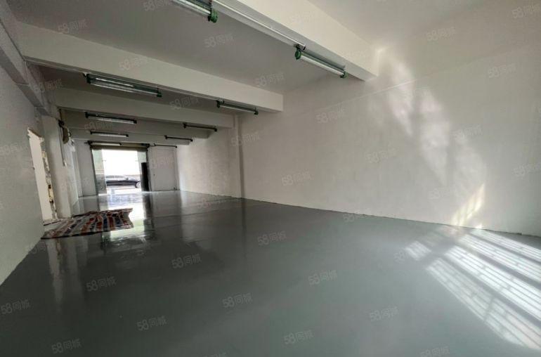 龙华油松一楼300平，定制装修