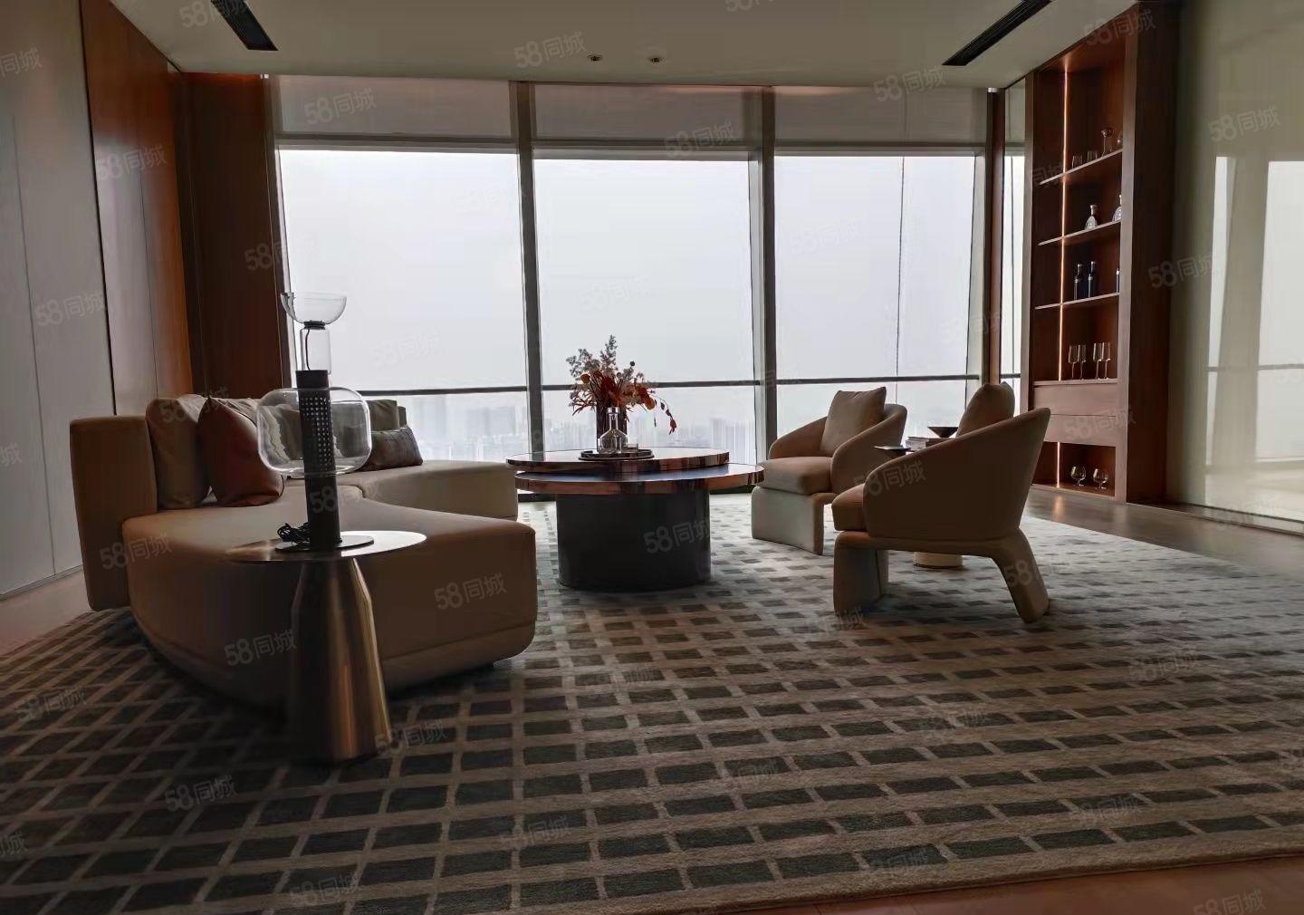 龙华中心地标壹城中心324平精装写字楼出租