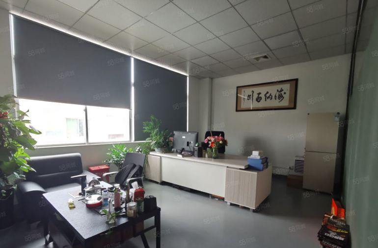 观澜轻轨站边400平楼上原房东红本厂房出租转租精装修水电齐全