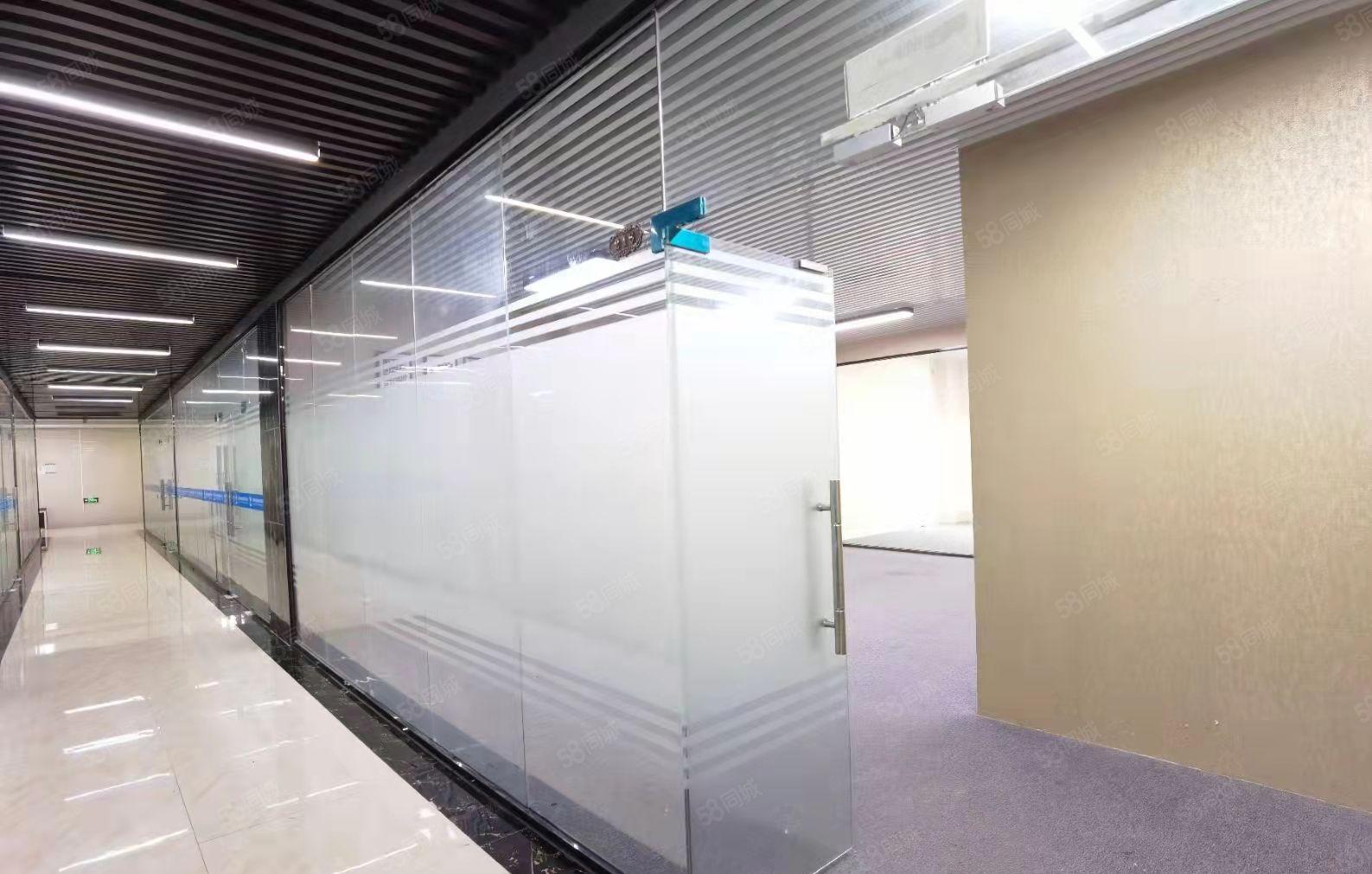 龙华大浪商业中心新出精装修办公室出租180平21格局