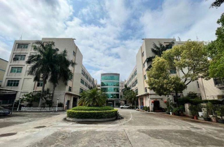 观澜樟坑径原房东8000平厂房仓库出租 园区形象好空地大