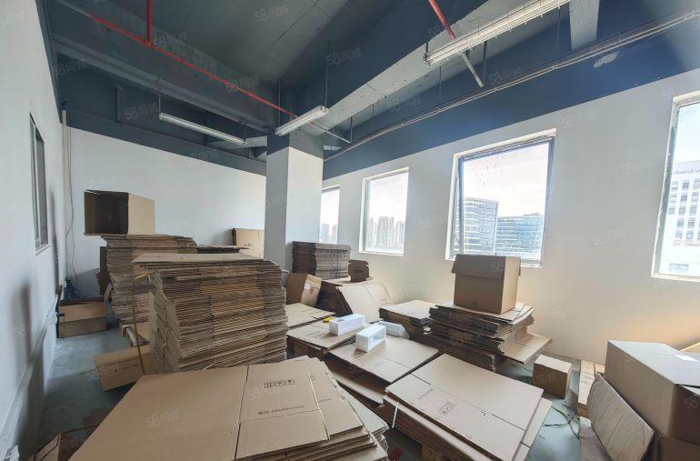 观澜福民全新厂房楼上500平豪华精装修厂房仓库出租水电齐全