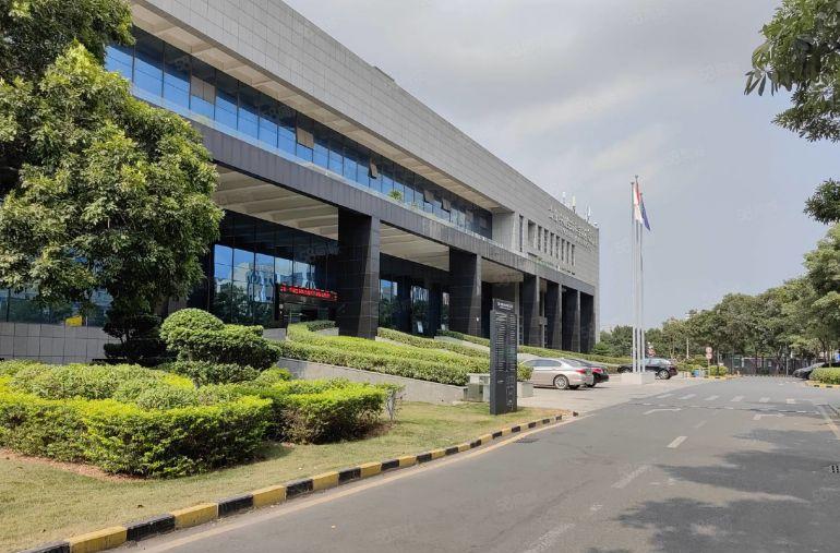 免租5个月龙华大浪主干道原房东独院厂房8000平厂房出租