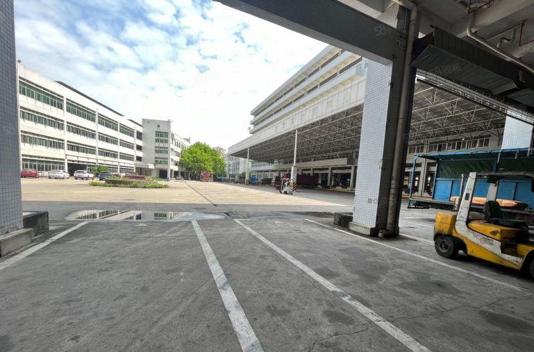 龙华元芬大型物流园高台物流仓2000平丙二类消防可分租