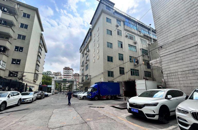 龙华大浪商业中心原房东建筑面积2500平厂房带仓库含税出租