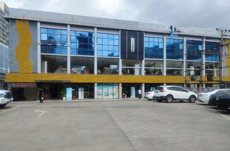 龙华民治地铁口小独栋厂房出租3500平，精装修可以做商业展厅