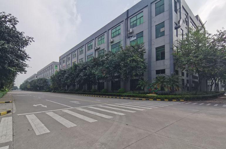 200平起租6000平方观澜地铁口独院厂房仓库出租可办环评