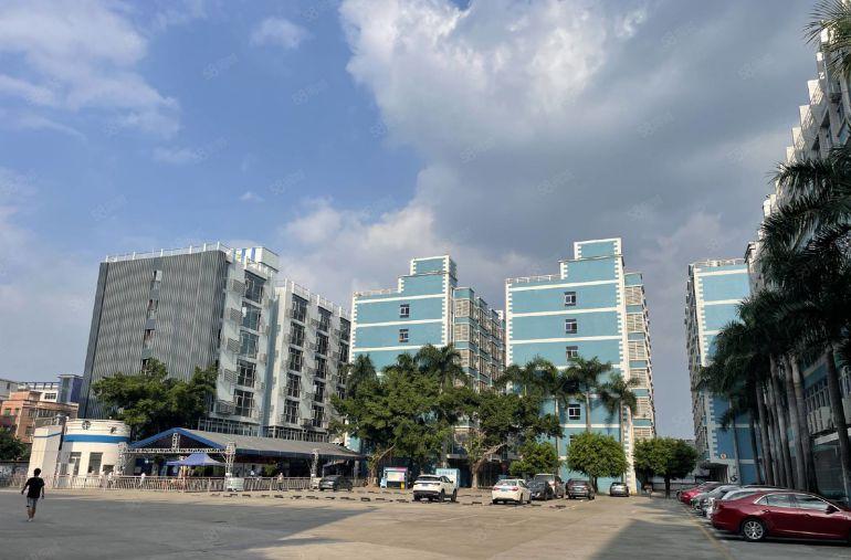 龙华大浪科技园楼上现成装修600平办公室厂房出租实用率高