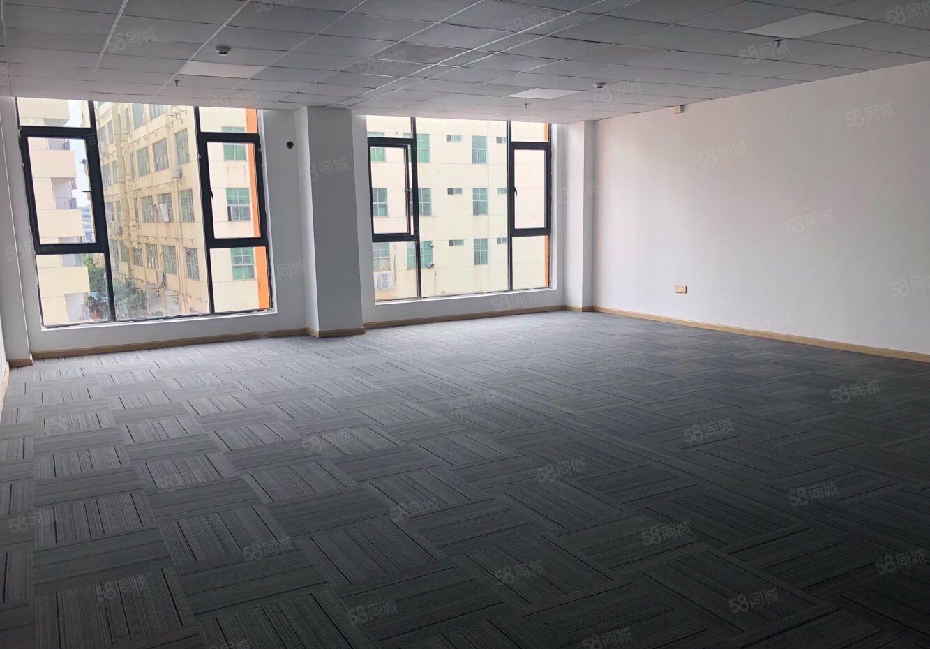 龙华油松300平米厂房出租，精装修适合电商办公仓库出租带货梯