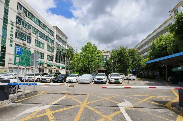 300平起分龙华中心厂房出租2000平方精装修办公室无尘车间