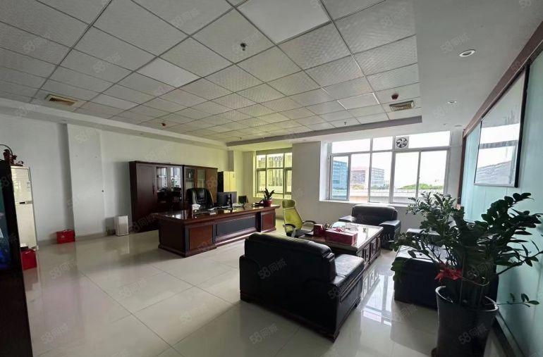 龙华大浪商业中心楼上1200平米精装修厂房无转让费出租可分租