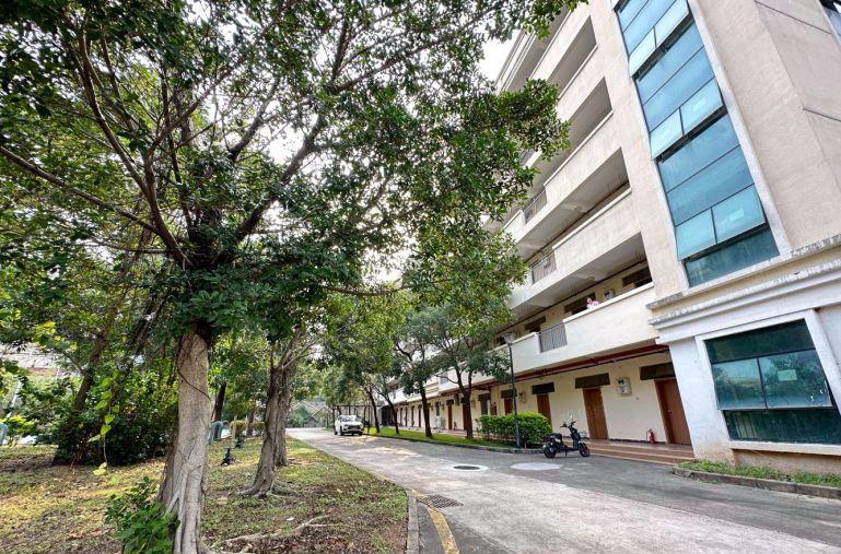 2000平起，龙华新出独门独院45000平红本，超大空地