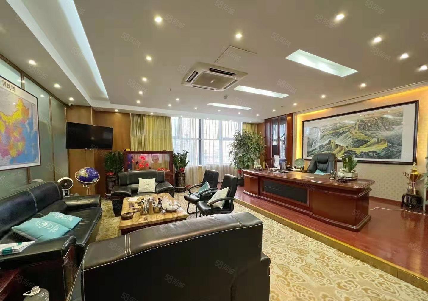 龙华大浪元芬地铁站676平精装写字楼出租带家私