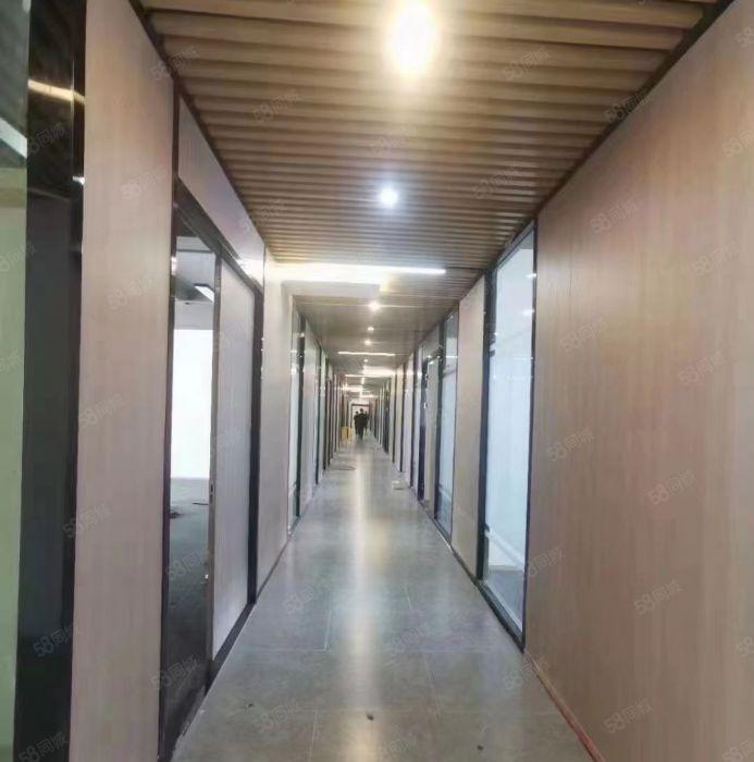 龙华观澜地铁站跨境电商补贴厂房出租，大小可分，适合仓库电商物