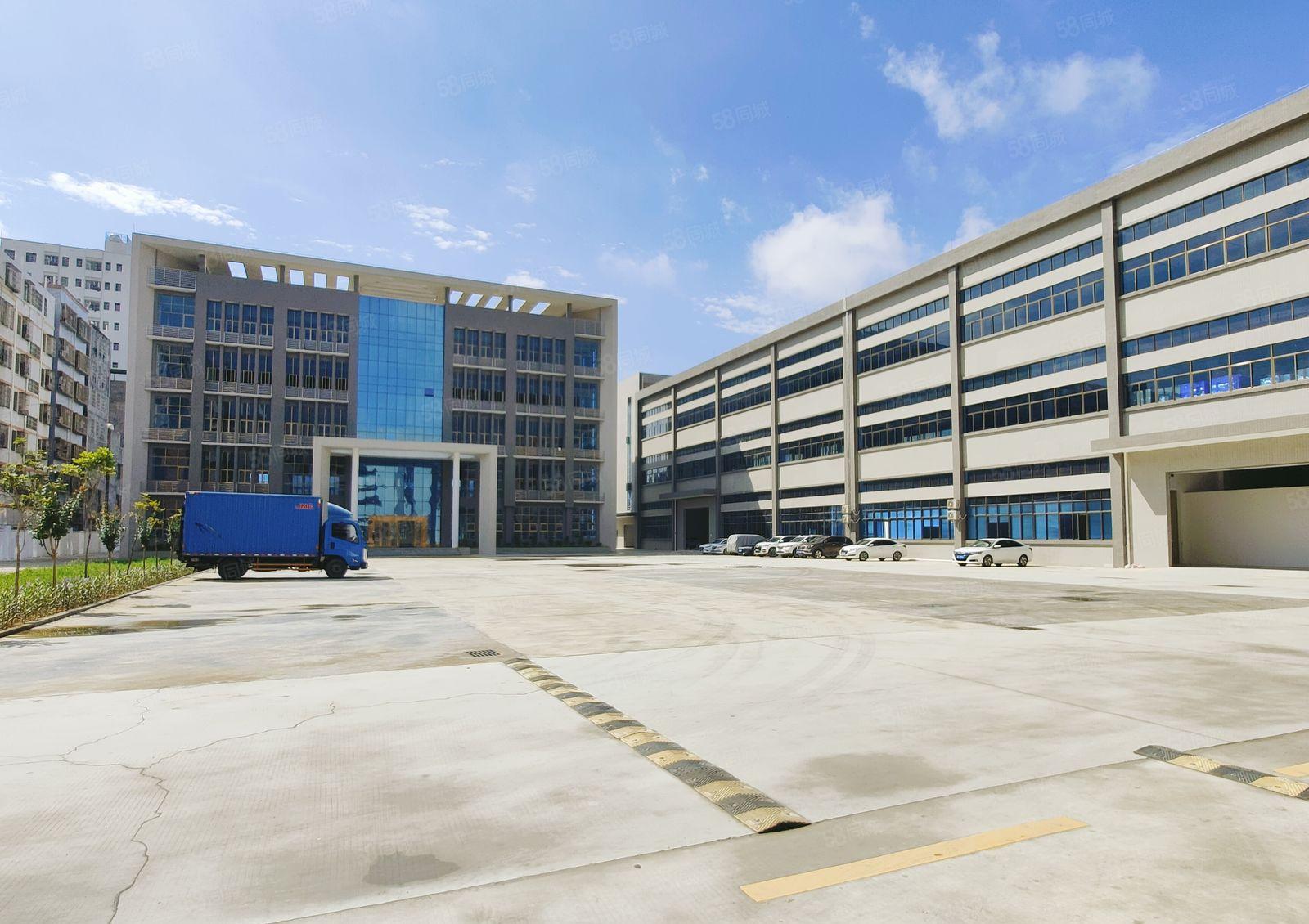 观澜桂花路工业园一楼厂房1500平，现成隔好办公室，合同8年