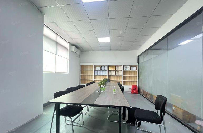 龙华原房东整层1000平方带装修厂房仓库出租可以分租