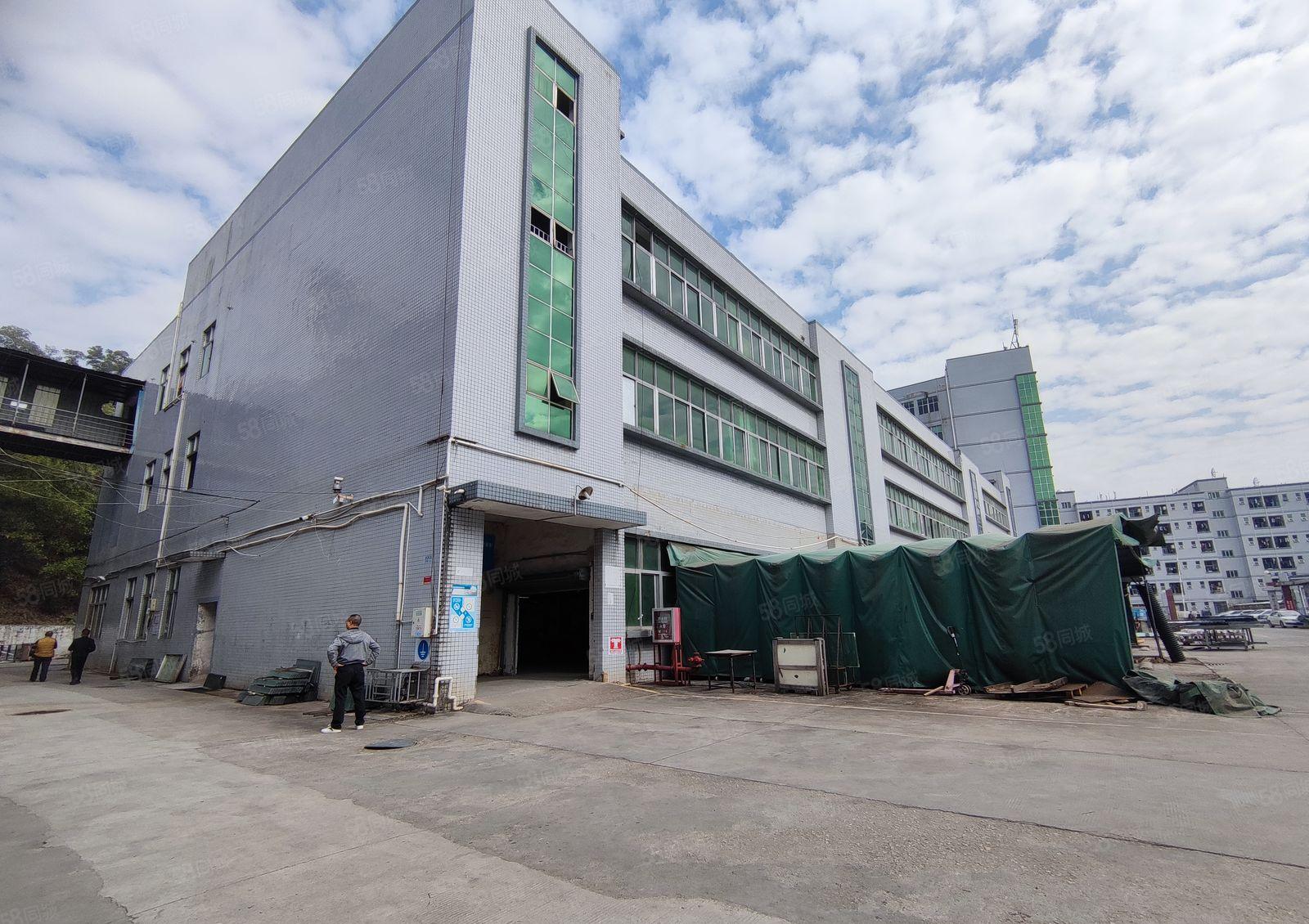 观澜梅观高速附近8400平厂房出租可分租2800平空地大