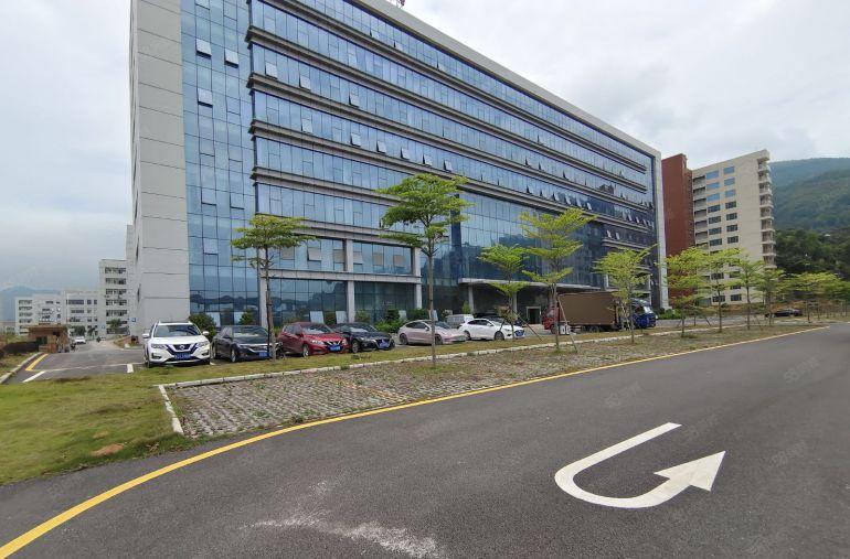 龙华中心区物流电商基地10万平厂房出租，分租合租，丙二类消防