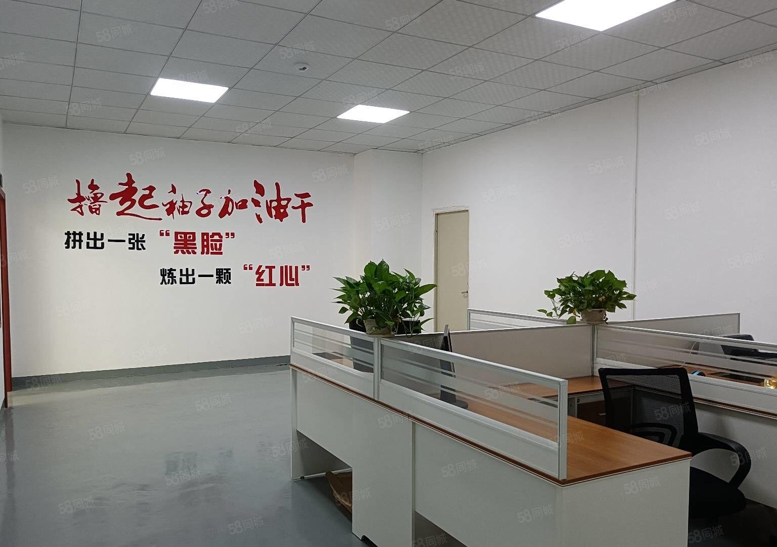 大浪楼上800平，工业园厂房出租，格局是4加1，精装修，低价