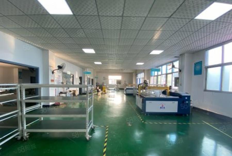 观澜福民楼上1000平地铁站旁原房东红本厂房仓库出租