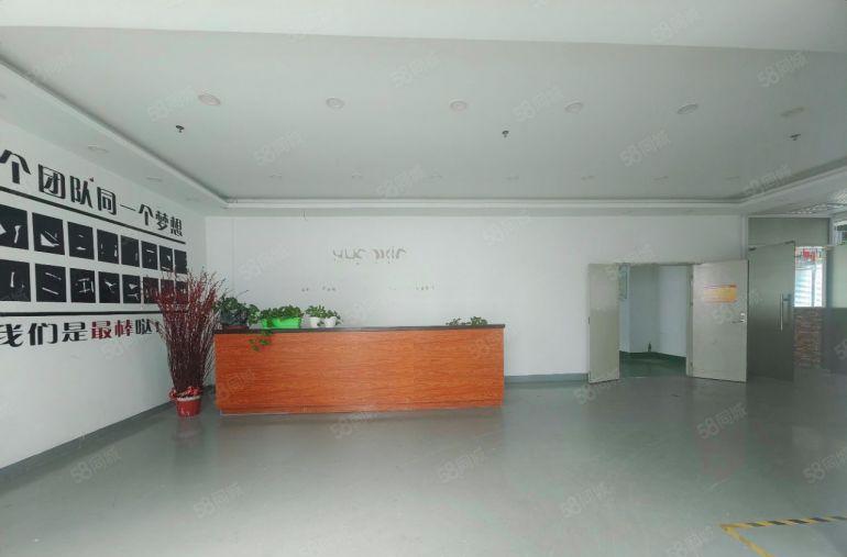 深圳龙华观澜1500平大型园区厂房原房东现成装修出租