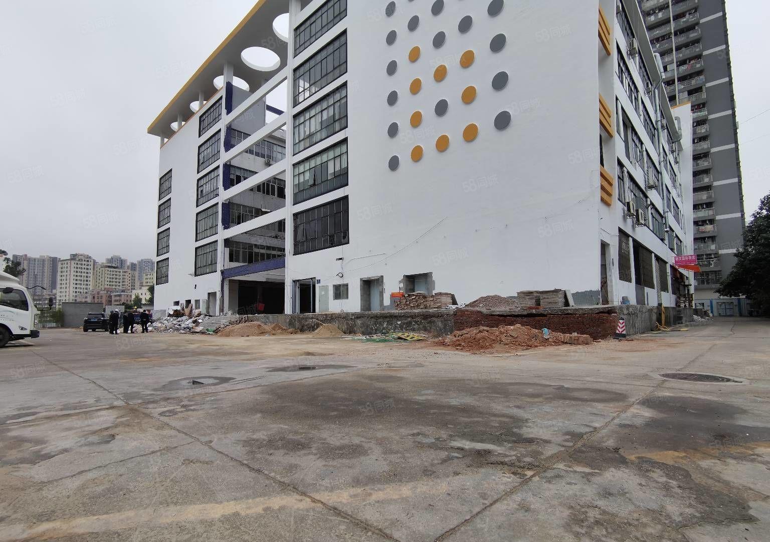 龙华油松创意园区厂房出租一楼仓库出租可分租小面积原房东红本