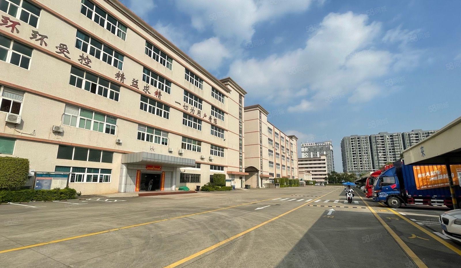 龙华地铁口独院独栋12000平方原房东红本可分租仓库厂房出租