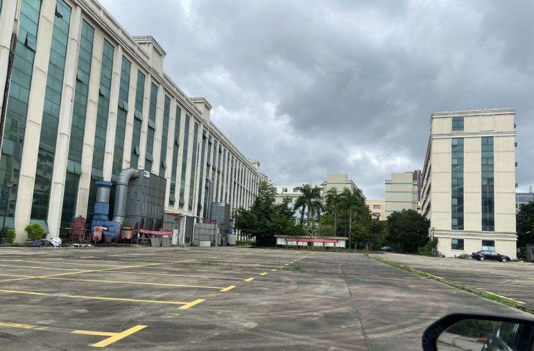 300平起分租观澜高新独门独院2.5万平厂房出租电商仓库加工