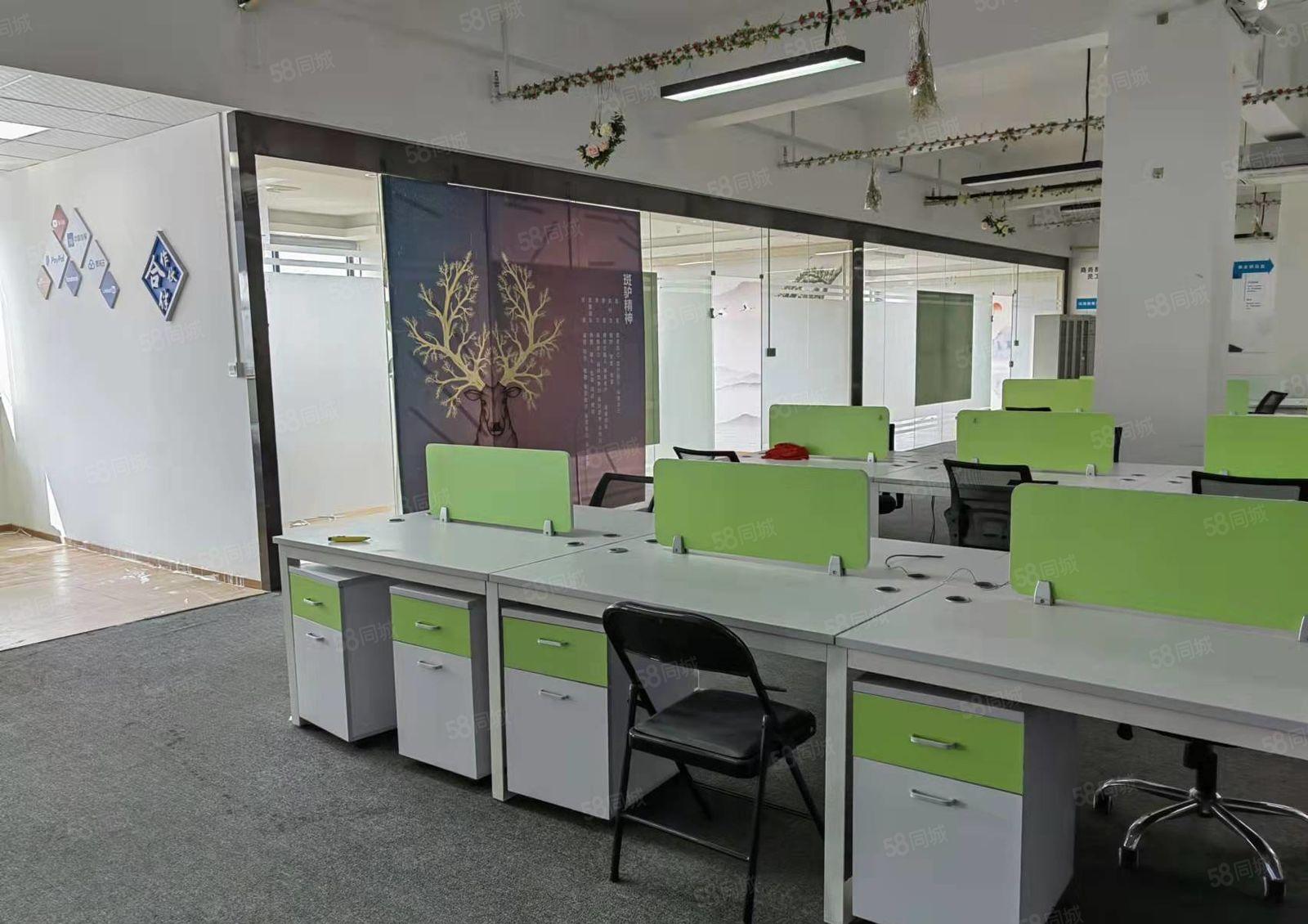 深圳龙华汽车站附近楼上610平精装办公室厂房出租。